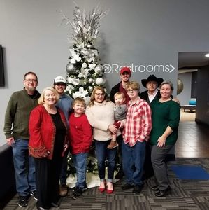 Meet your Posher, Nikki